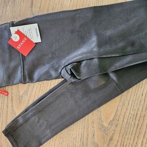 Spanx FAUX LEATHER Leggings